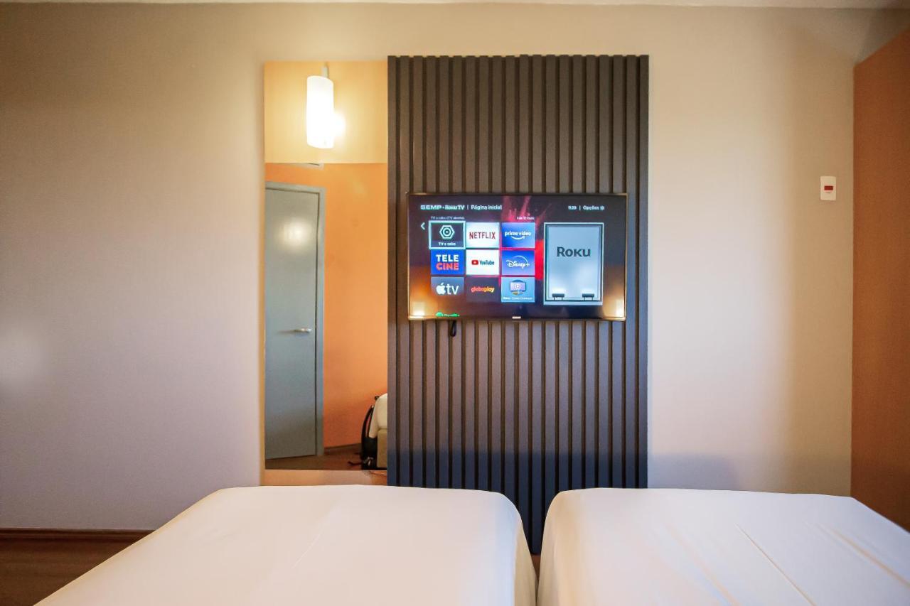 Hus Hotel Dourados Εξωτερικό φωτογραφία