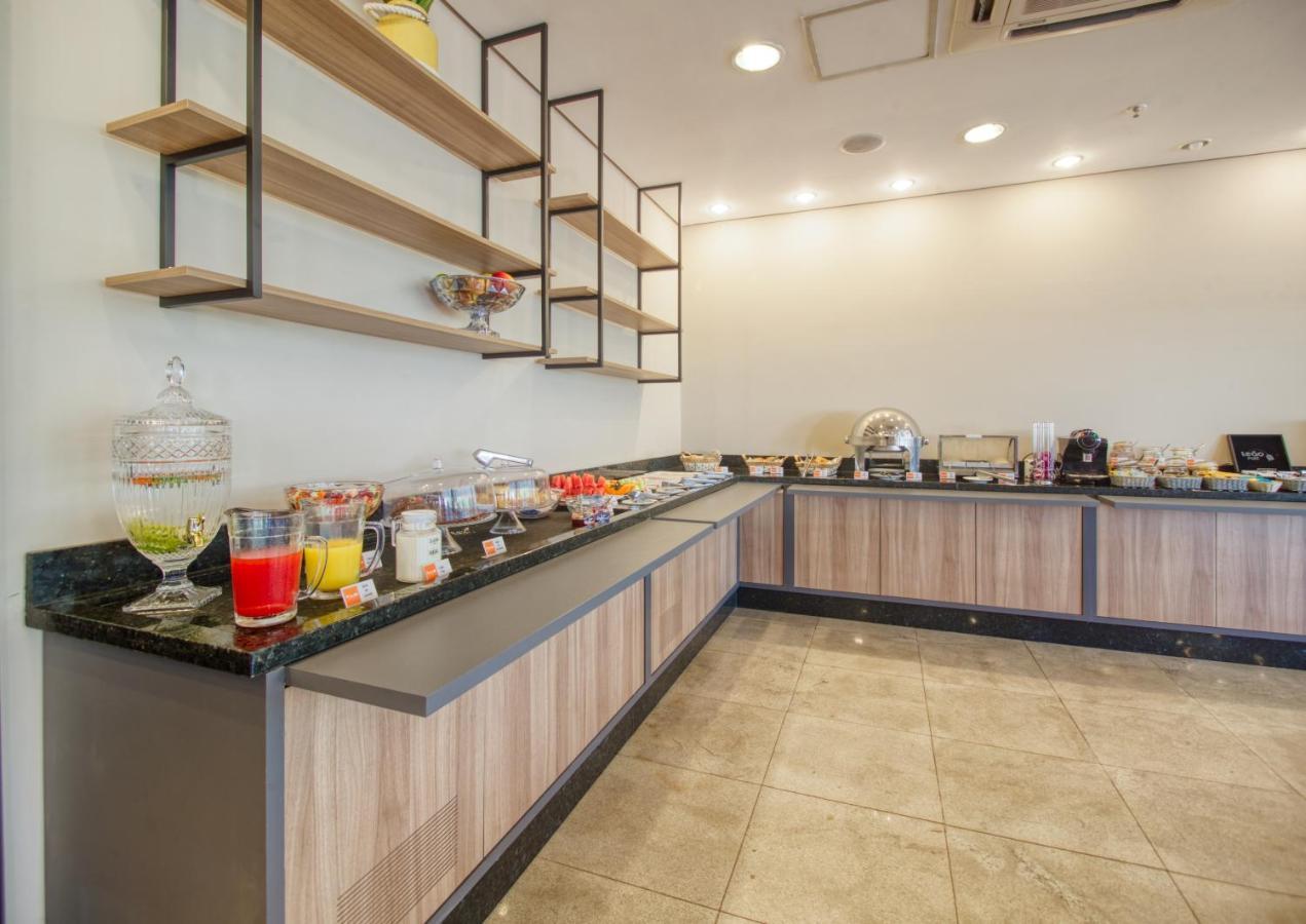 Hus Hotel Dourados Εξωτερικό φωτογραφία
