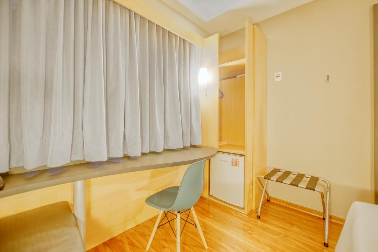 Hus Hotel Dourados Εξωτερικό φωτογραφία