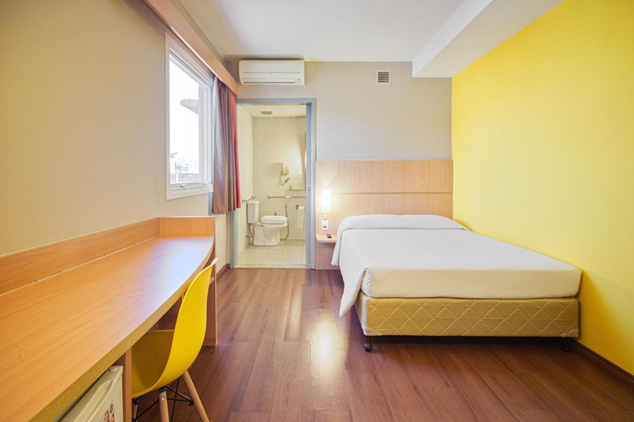 Hus Hotel Dourados Εξωτερικό φωτογραφία